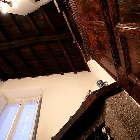 Domus Antonella A Trastevere Rom Exterior foto
