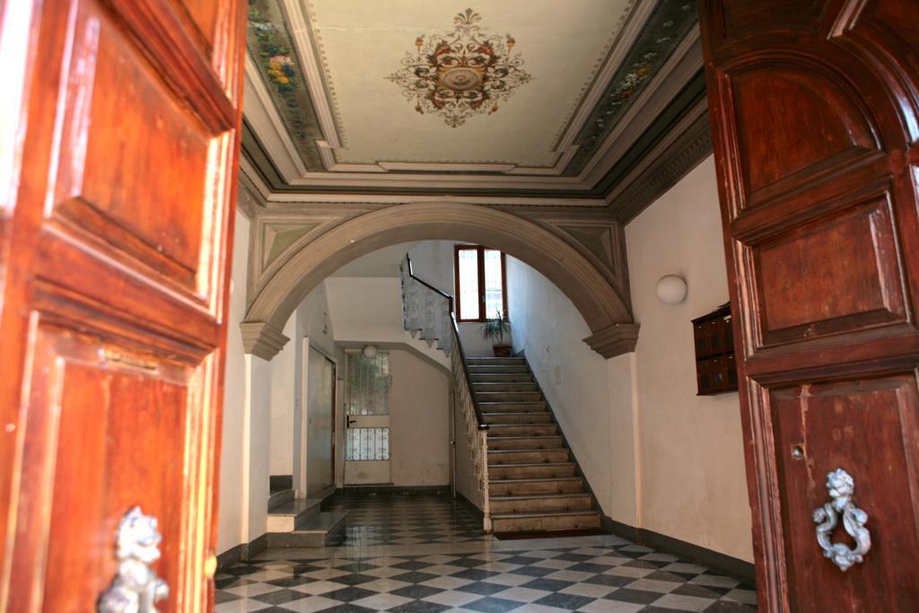 Domus Antonella A Trastevere Rom Exterior foto
